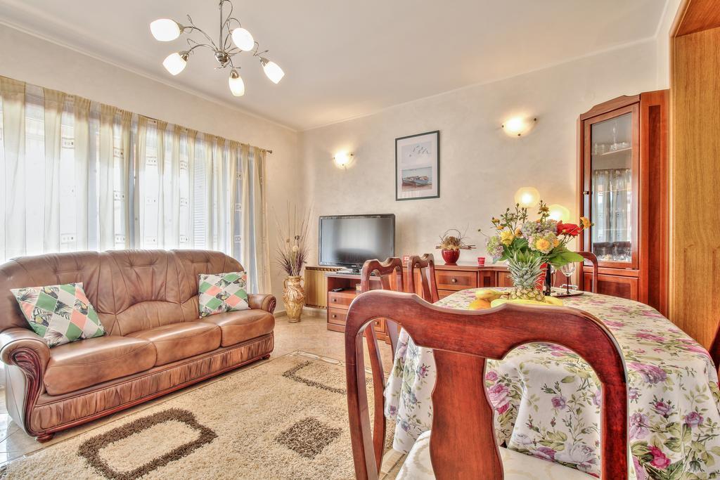 Apartment Roko Ουμάγκ Εξωτερικό φωτογραφία